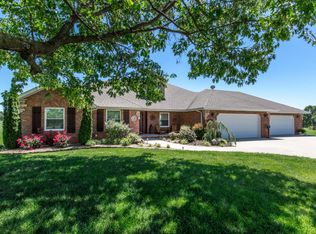 434 S Westwind Dr, Springfield, MO 65802