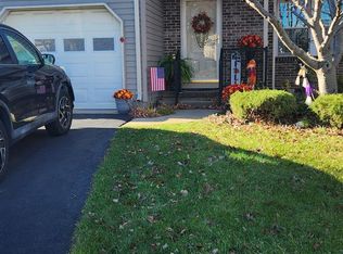 10B Molly Pitcher Ct, Monroe Township, NJ 08831