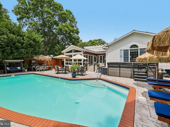 1501 Ritchie St, Annapolis, MD 21401