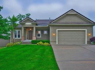 4318 NE Park Trails Ct, Lees Summit, MO 64064