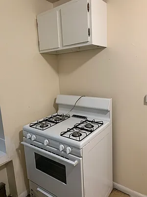 Rented by JB Mac Real Estate Inc. | media 19