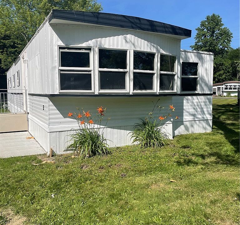1st image of 50 Andrus Cir