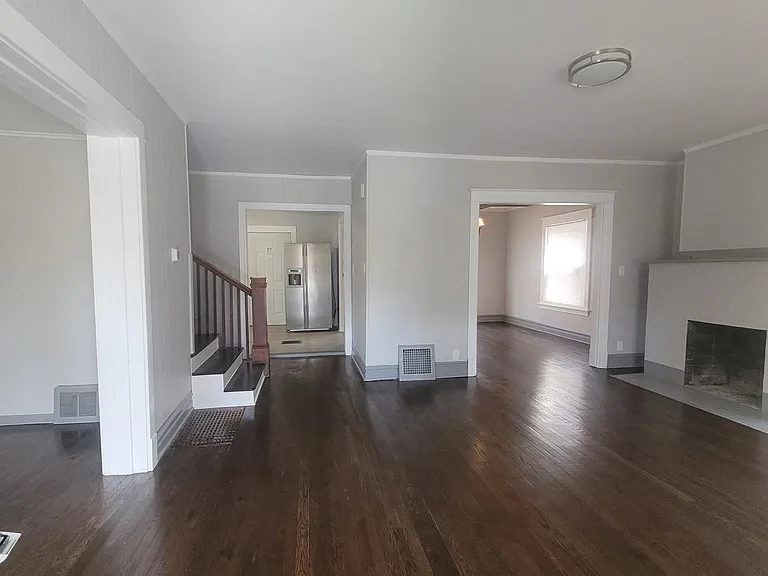 15 Mason St — Photo 6