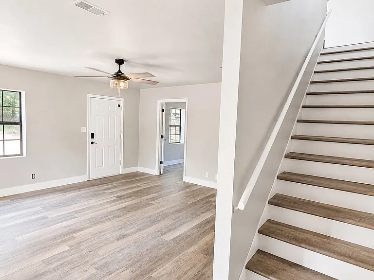 2914 W Morton St — Photo 18