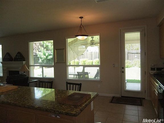 4th image of 1633 San Esteban Cir