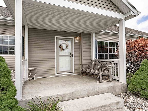 4th image of 5430 E Lincolnway