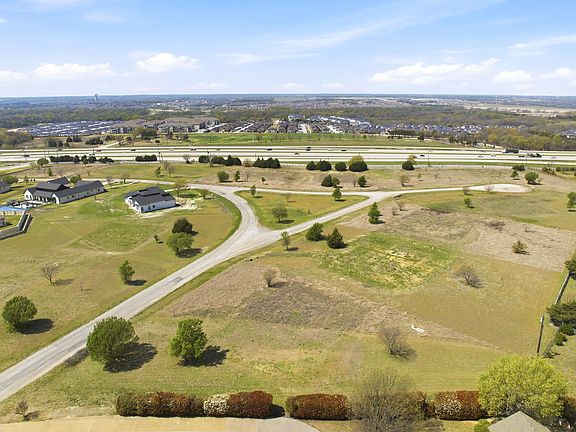 4th image of 94 Country Ridge Rd