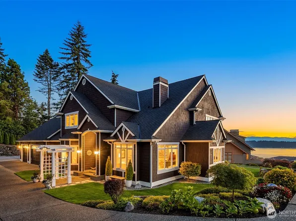 8421 Naketa Lane, Mukilteo, WA 98275