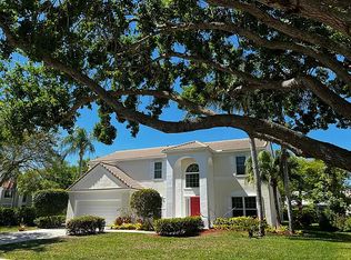 10282 Hunt Club Ln, Palm Beach Gardens, FL 33418