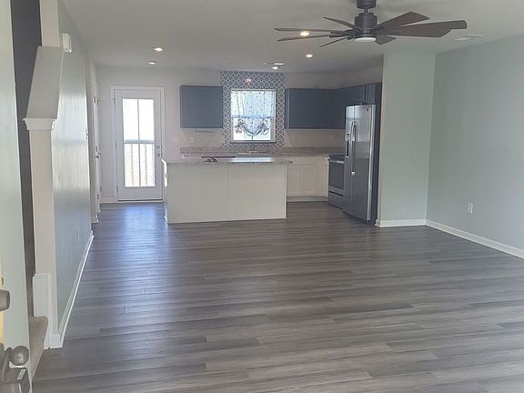 2nd image of 104 Makayla Dr