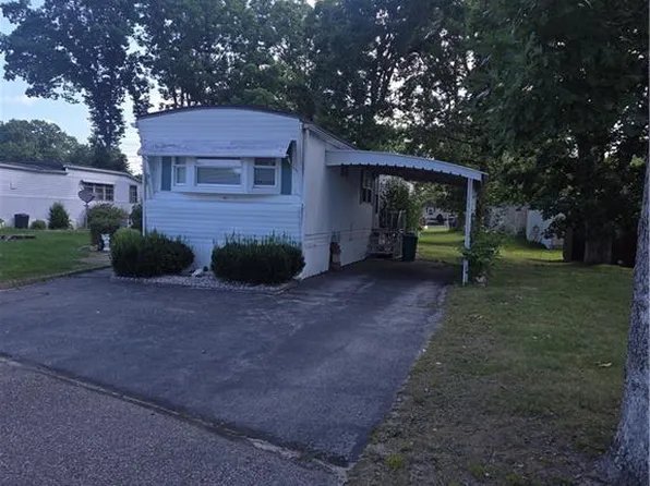 17 Lane #C, Coventry, RI 02816