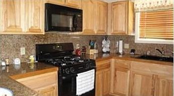 2nd image of 30 Autumn Glen Ct