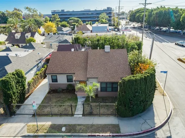 8960 Helms Pl, Los Angeles, CA 90034