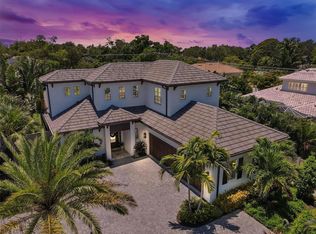 1614 Bay Rd, Sarasota, FL 34239