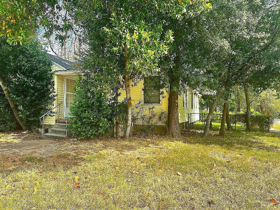 1st image of 706 E Defee Ave
