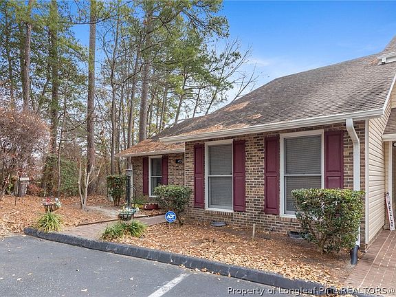 3rd image of 401 Lands End Rd