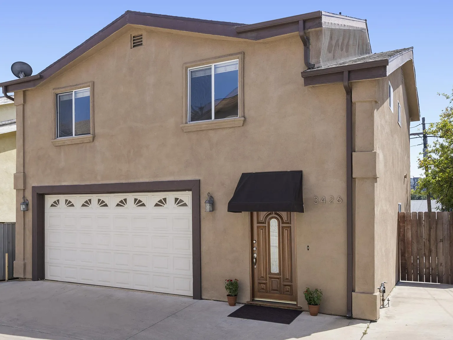 3 bed, 2.5 bath, 1475 sqft, $5,300 — Photo 1