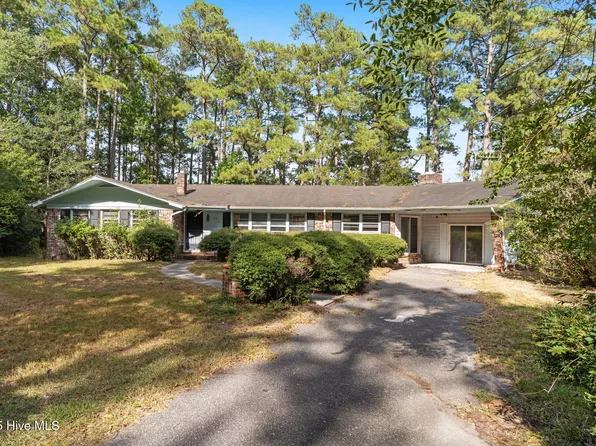 159 Pine Street, Shallotte, NC 28470