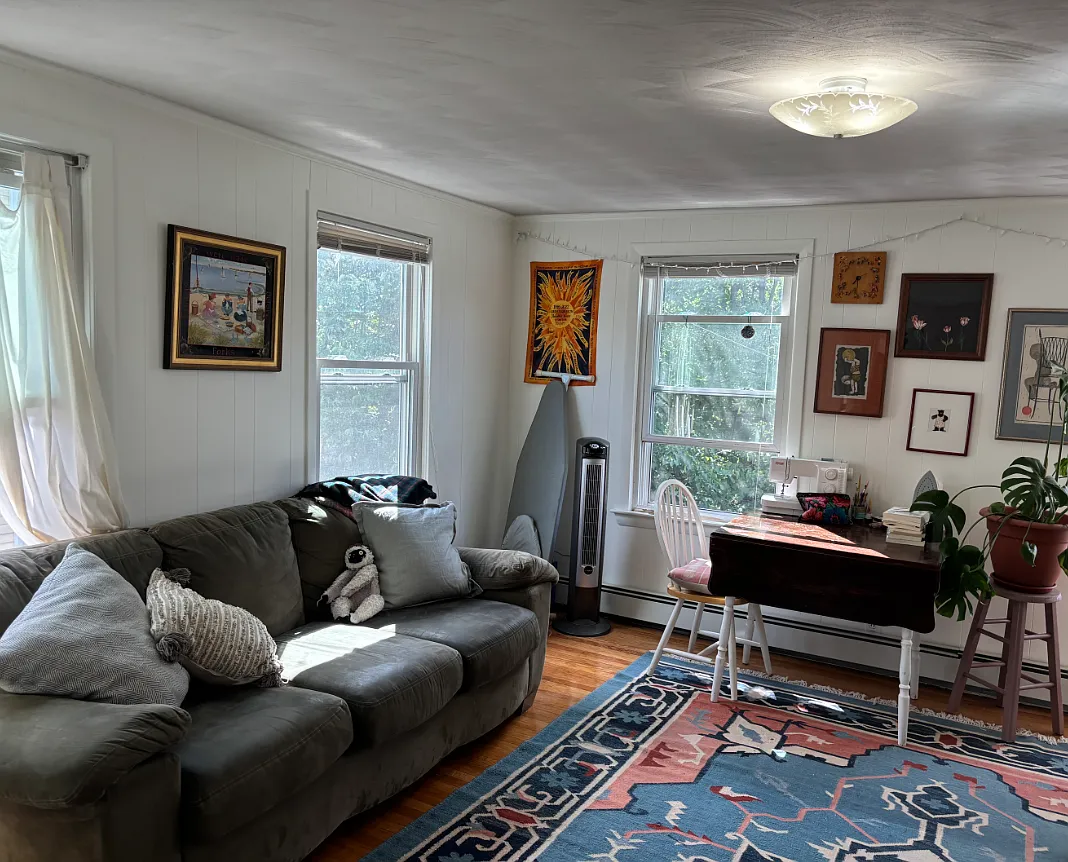 2 bed, 1000 sqft, $3,300 — Photo 1
