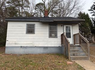 1 Sanders Ct, Taylors, SC 29687