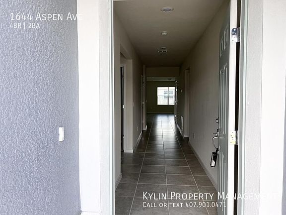 3rd image of 1644 Aspen Ave