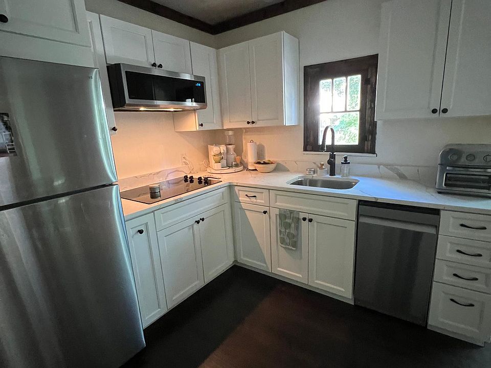 1st image of 1112 NW 4th Ave