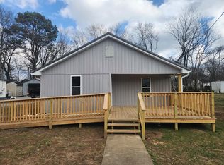 1223 Grove St, Paris, TN 38242