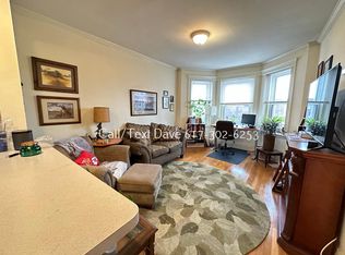 119 Peterborough St #19, Boston, MA 02215