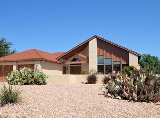 1881 Laurel Ln, Sierra Vista, AZ 85635