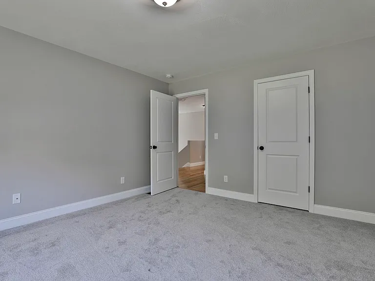 7 Horizon Dr #B — Photo 33