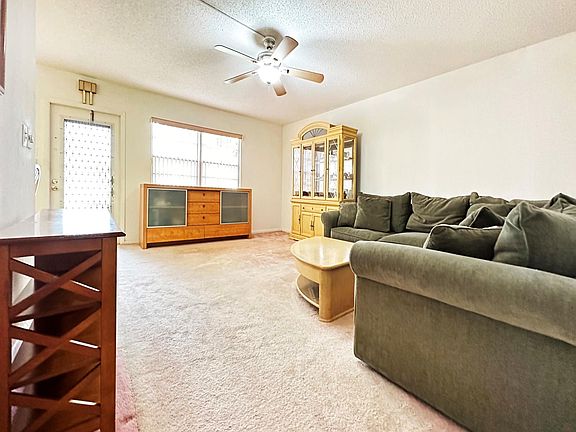 5th image of 1042 Ventnor O #1042