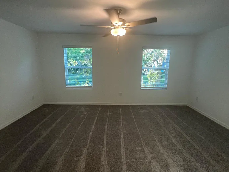 6081 Acara Ln — Photo 15