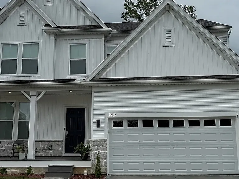 3807 Golden Wood Way — Photo 1