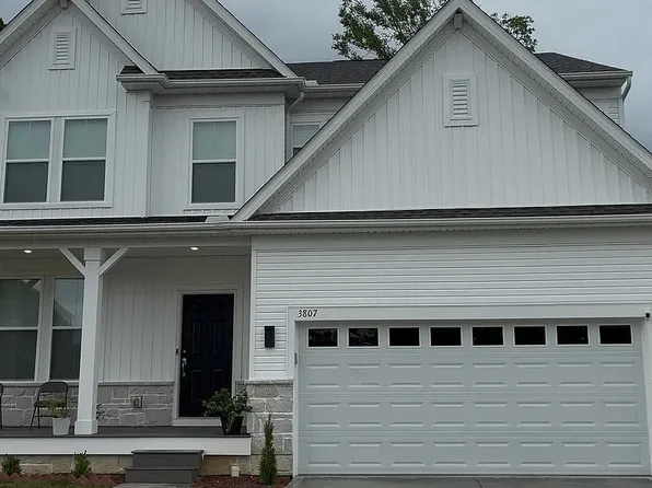 3807 Golden Wood Way, Uniontown, OH 44685