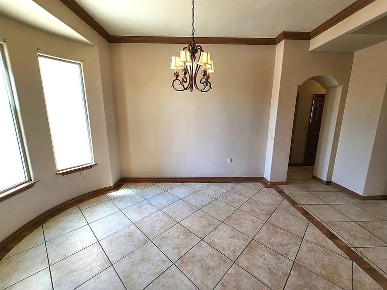 4189 Capistrano Ave — Photo 6