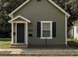 822 Main St, Hope, IN 47246