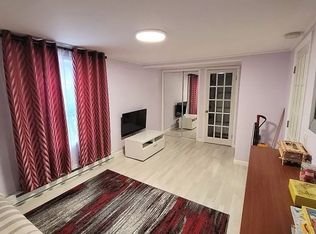83 83/85 Moore St #85, Agawam, MA 01001