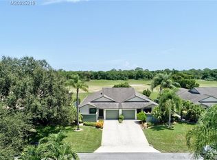 6824 SE Bunker Hill Dr, Hobe Sound, FL 33455