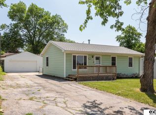 7629 S 40th St, Bellevue, NE 68147