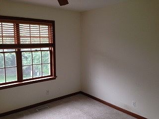 2nd image of 0N017 Forbes Dr
