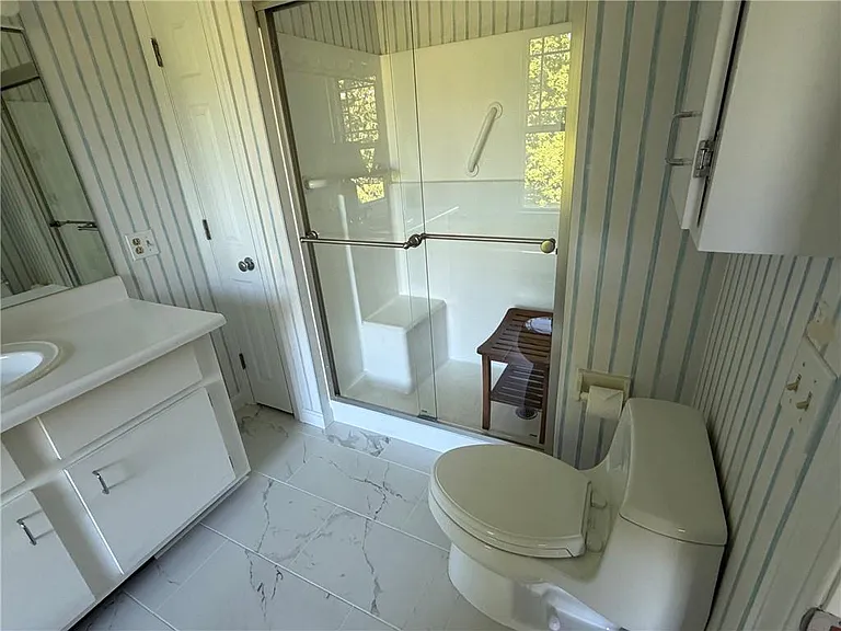 141 Narragansett Ave #2B — Photo 14