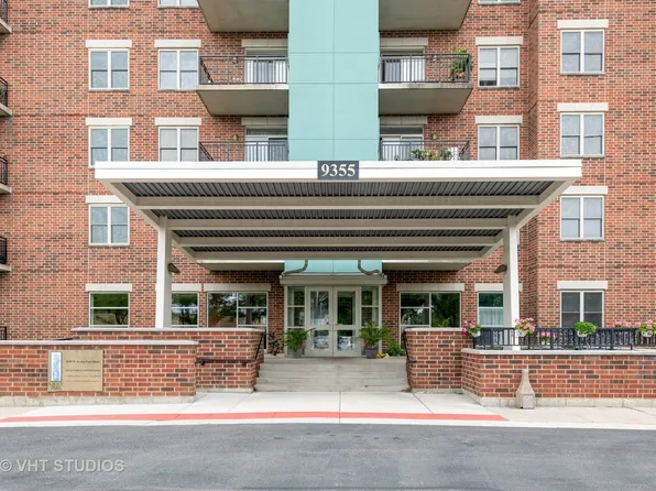 9355 Irving Park Rd APT 101, Schiller Park, IL 60176