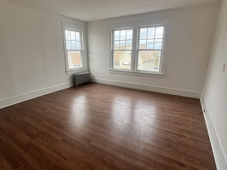 245 E Northampton St — Photo 8