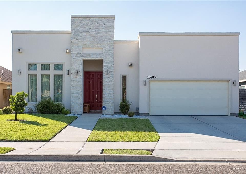 1st image of 13919 N 38th Ln
