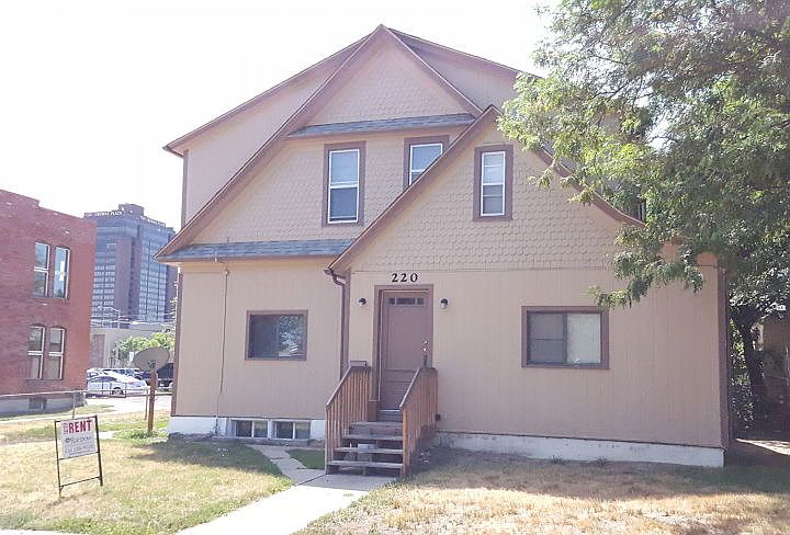 1st image of 220 N 24th St APT 3