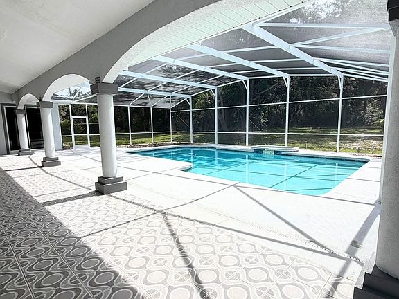 2nd image of 1722 Markham Glen Cir