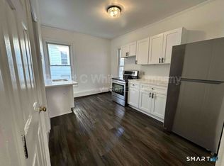 16 Spaulding St APT 2A, Norwich, CT 06360