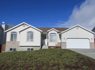 252 Julie Ann Ct, Tooele, UT 84074