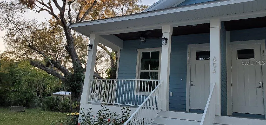 2 bed, 1.0 bath, 900 sqft, $1,550 — Photo 3