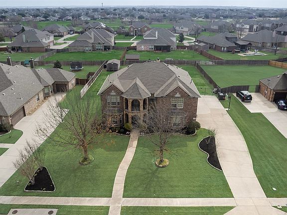 3rd image of 1533 Diamond Back Ln